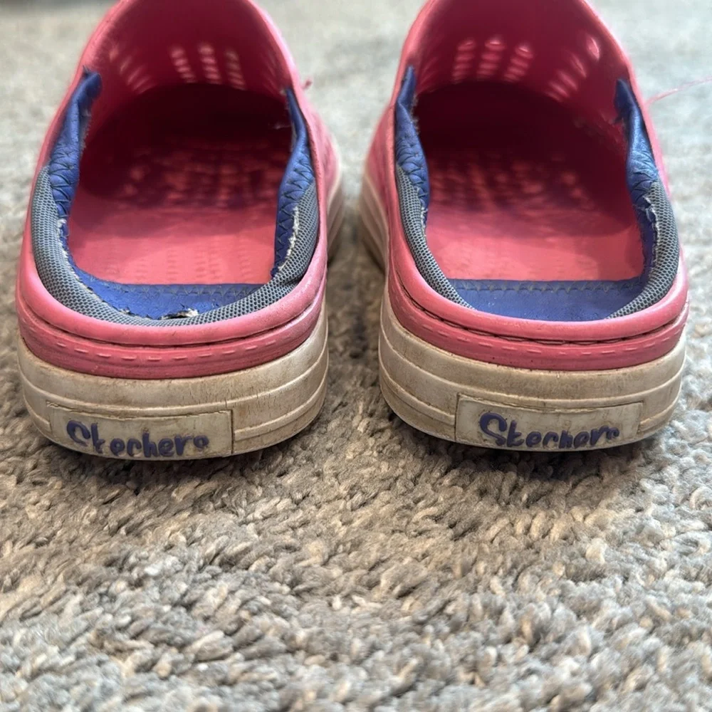Skechers guzman foamies